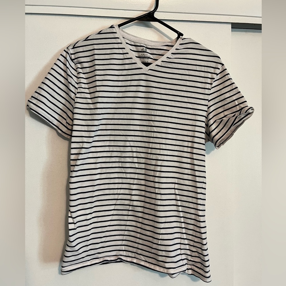 White & blue stripe t-shirt